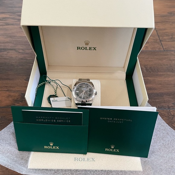 ROLEX OYSTER PERPETUAL DATEJUST 41 MM, FULL SET - Picture 4 of 13
